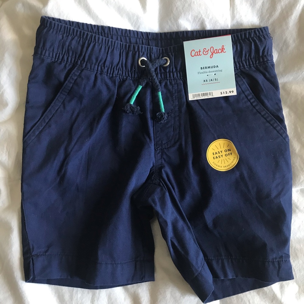 NWT girls’ Bermuda shorts